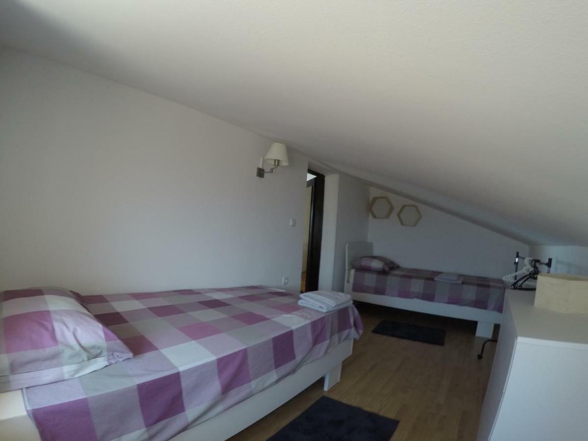 Apartman Koralj Apartment Pula Exterior photo
